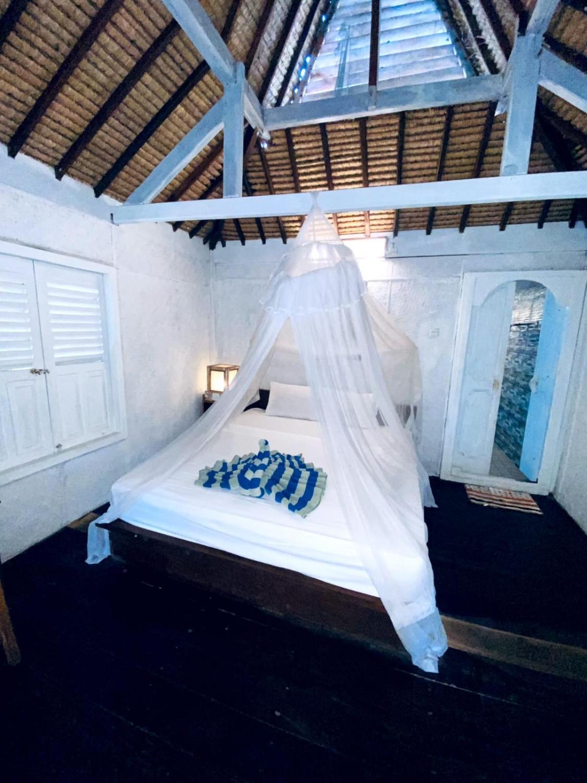 Coral Beach Seaside Gili Trawangan Zewnętrze zdjęcie